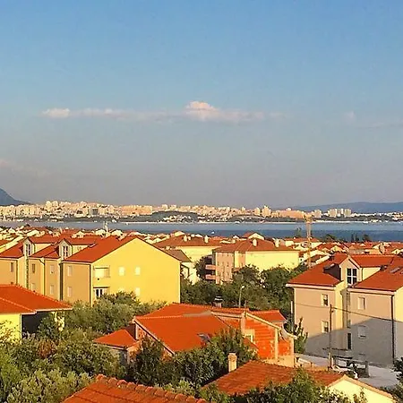 Guest house Mamut Kastela