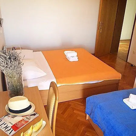 Guest house Mamut