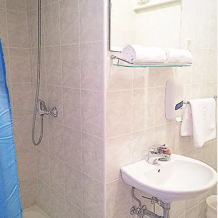 Guest house Mamut