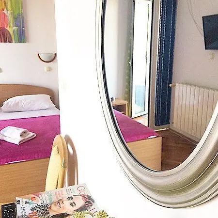 Guest house Mamut Kastela