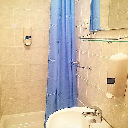 Mamut Guest house Kastela
