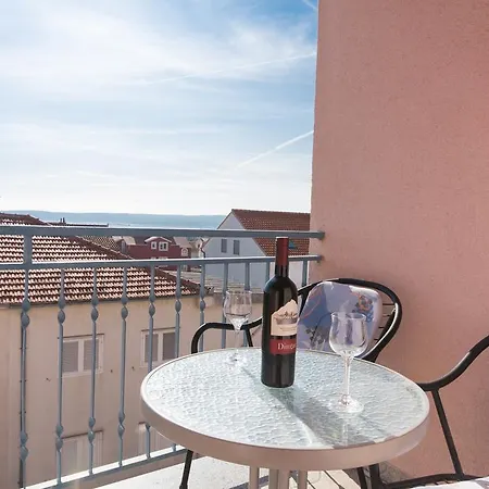 Mamut Guest house Kastela
