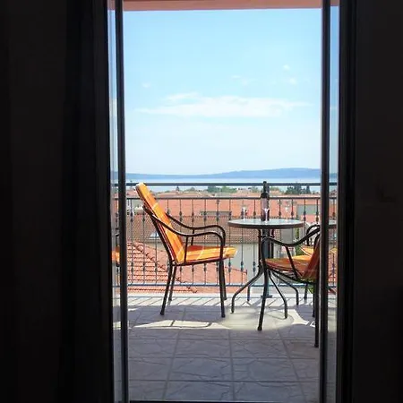 Guest house Mamut *