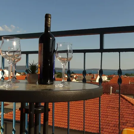 Mamut Guest house Kastela