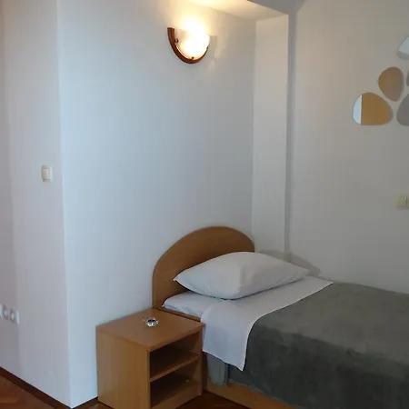 Guest house Mamut Kastela