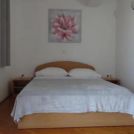 Guest house Mamut Kastela
